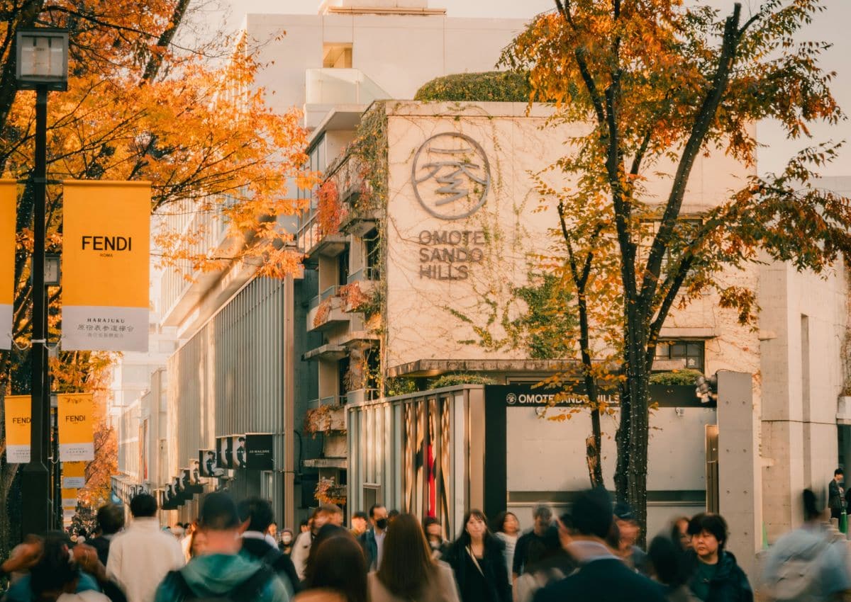 Einkaufsstraße in Omotesandō, Tokio