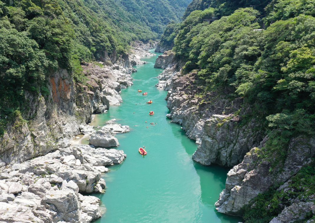 Rafting in der Koboke-Schlucht, Tokushima, Japan