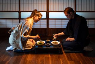 Traditionelles Ryokan-Abendessen