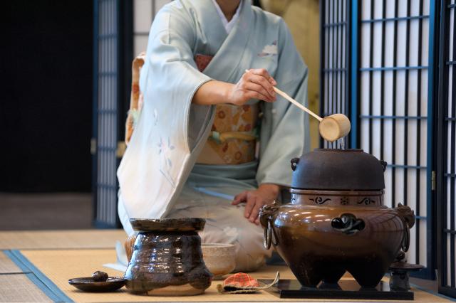 Teezeremonie in Uji, Kyoto