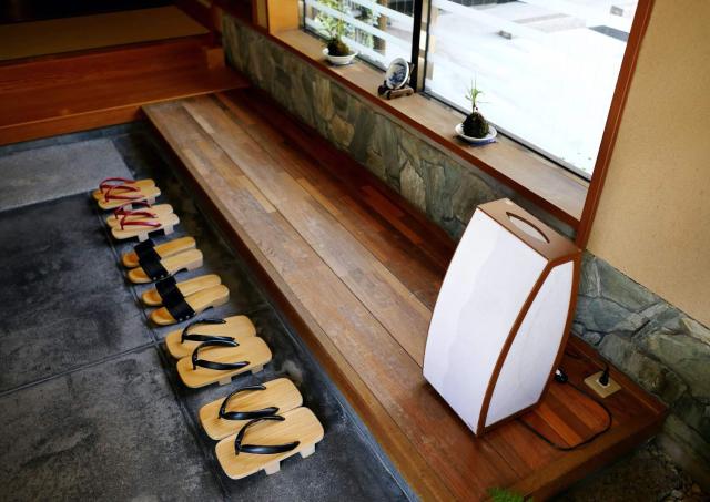 Geta (traditionelle japanische Holzpantoffeln)