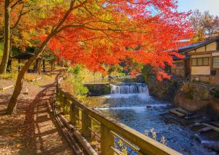 Kurokawa Onsen im Herbst