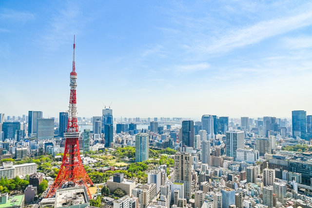 Blick auf Tokio mit dem Tokyo Tower 
