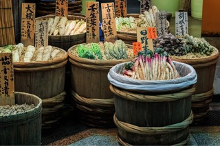 Eingelegtes Gemüse auf dem Nishiki-Markt, Kyoto