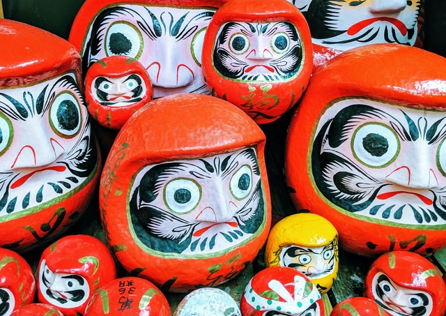 Daruma-Puppen, Naha