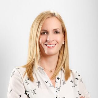 Szabina Román-Ruszinkó - Operations Managerin