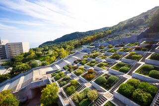 Hundertstufiger Garten von Awaji Yumebutai, Awaji 